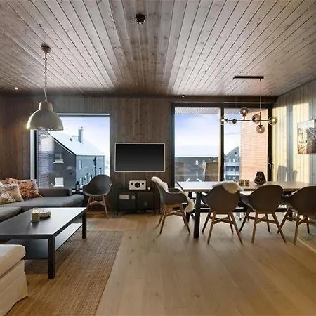 Ski In-out - 2022 Chalet - Favn Lejlighed